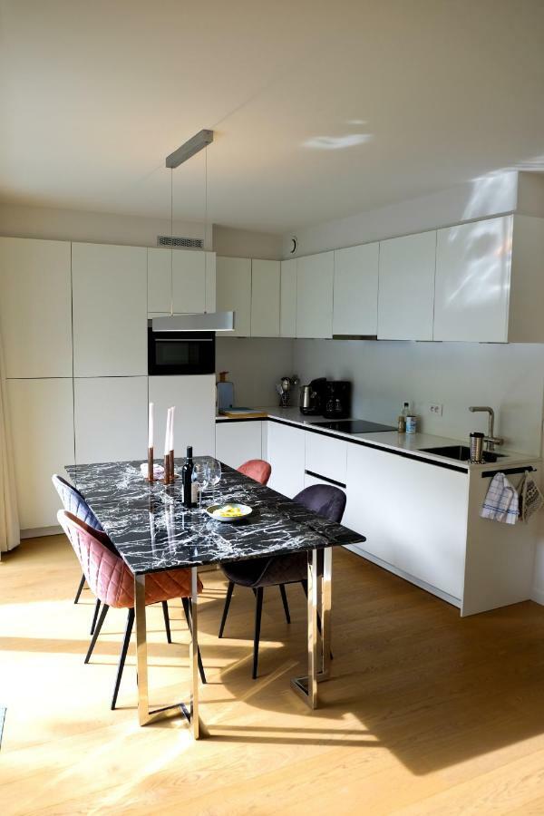 Modern Appartment In The Heart Of Ghent Gante Exterior foto
